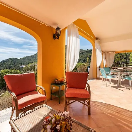 Domixedda בית נופש קוסטה ריי